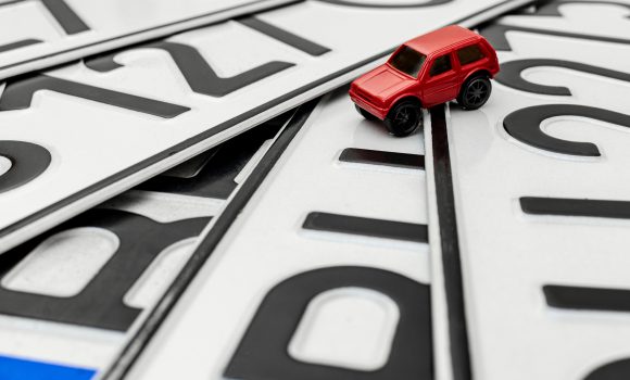 Plaka Nasıl Değiştirilir?